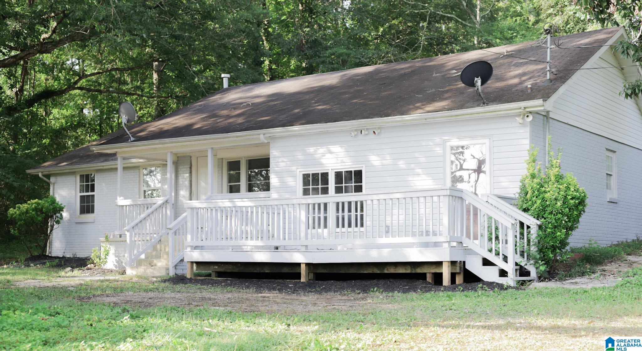180 Old Choccolocco Road Anniston, AL 36207 - Photo 1 of 8