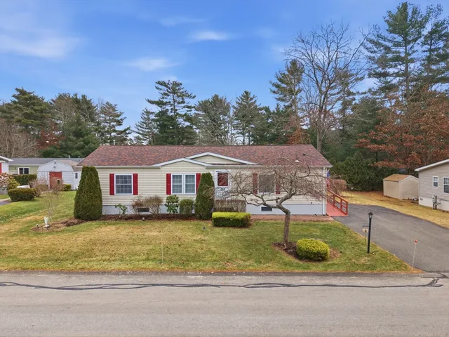 $335,000 | 8 Heather Lane, Carver, MA 02330