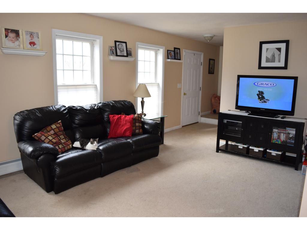 20 Nottingham Road Canterbury, NH 03224 - Photo 6 of 12
