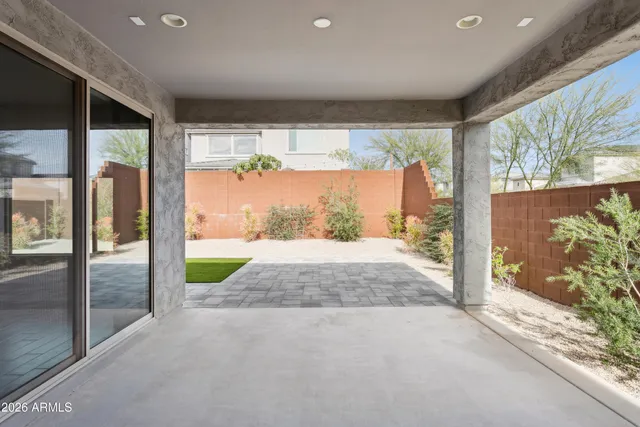 $3,500 | 1948 West Sierra Sunset Trail, Phoenix, AZ 85085