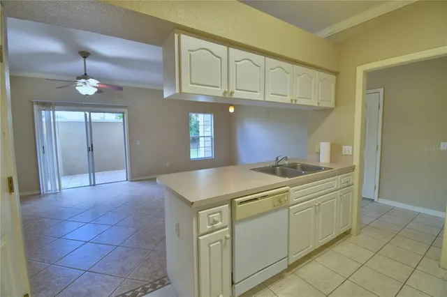 $1,400 | 1102 Eagle Pond Drive, Unit 1102, Winter Haven, FL 33884