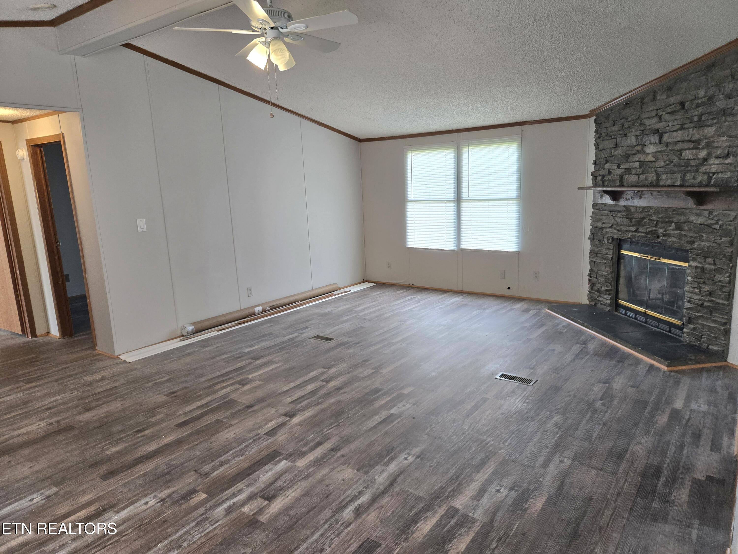 546 Old Stage Road, Unit 47F A 015 00 Dandridge, TN 37725 - Photo 12 of 19 20260627_182552 (1)