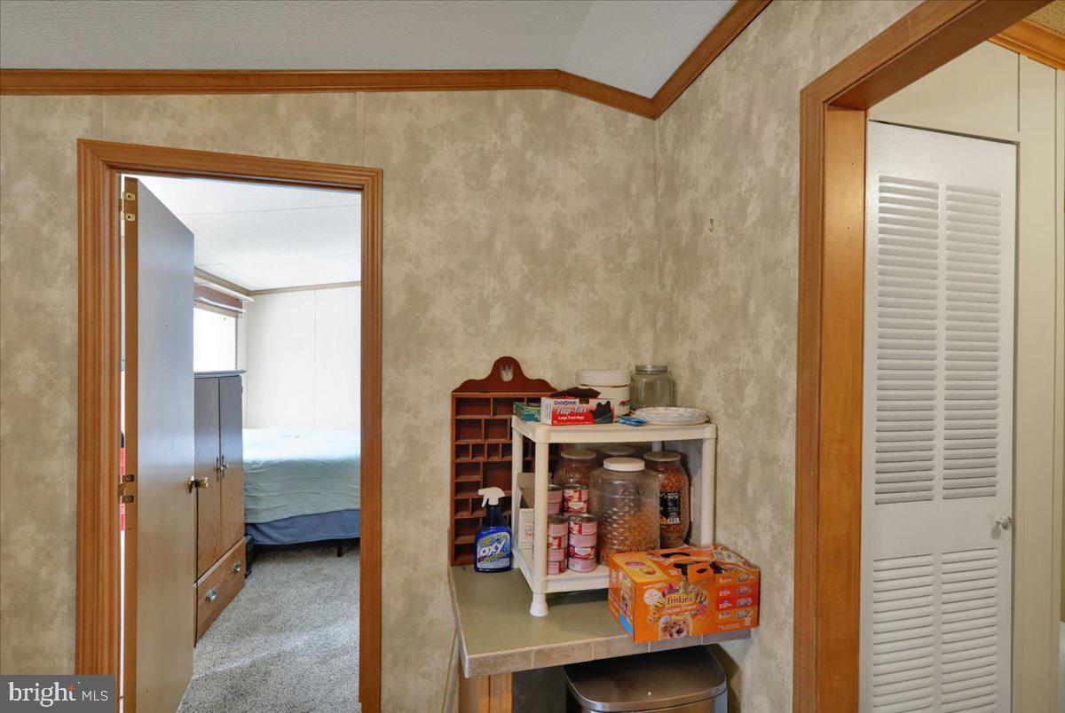 125 Tuckerton Road, Unit 916 Reading, PA 19605 - Photo 15 of 19 a view of a hallway with workspace