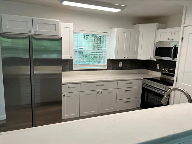 $205,000 | 106 Oakland Avenue South, San Mateo, FL 32187