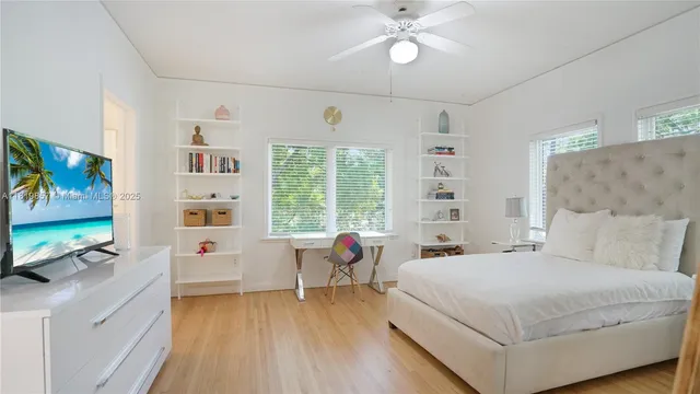 $5,995,000 | 2050 Alton Road, Miami Beach, FL 33140