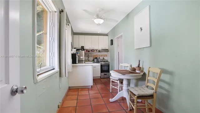 $5,995,000 | 2050 Alton Road, Miami Beach, FL 33140