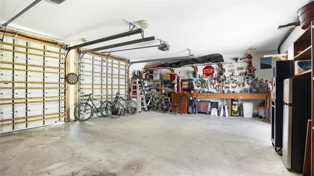 $5,995,000 | 2050 Alton Road, Miami Beach, FL 33140