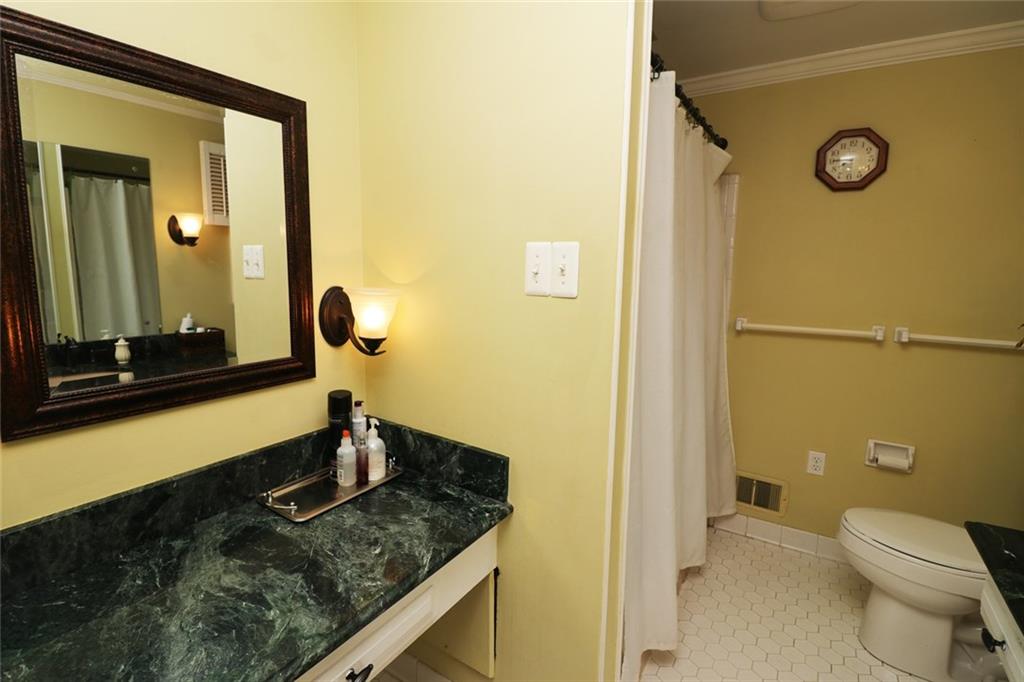 554 Trotwood Ridge Road Upper St. Clair, PA 15241 - Photo 18 of 25 Gallery Image 18