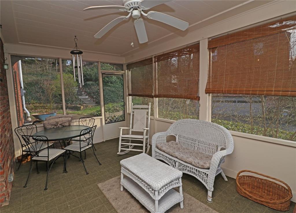 554 Trotwood Ridge Road Upper St. Clair, PA 15241 - Photo 7 of 25 Gallery Image 7