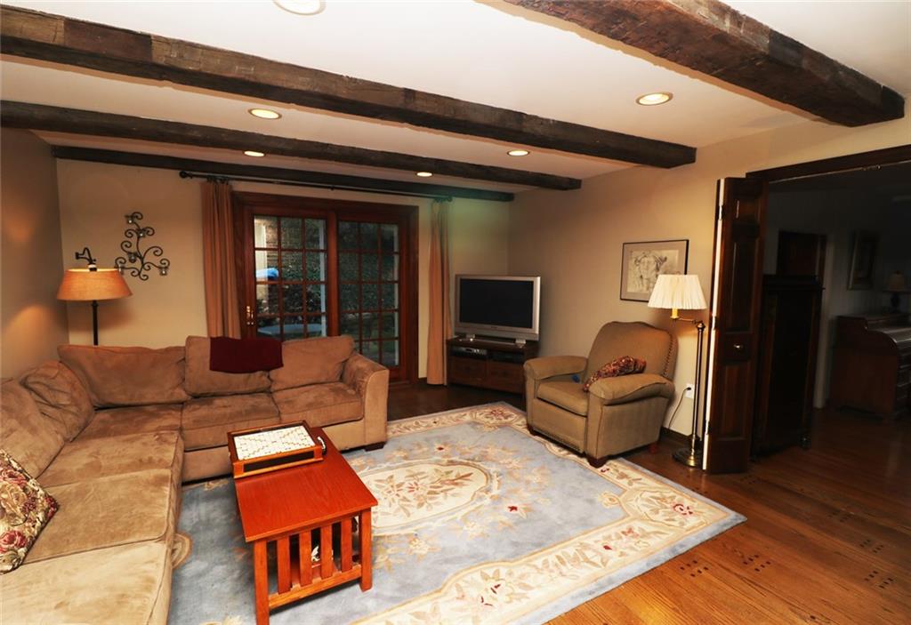 554 Trotwood Ridge Road Upper St. Clair, PA 15241 - Photo 10 of 25 Gallery Image 10