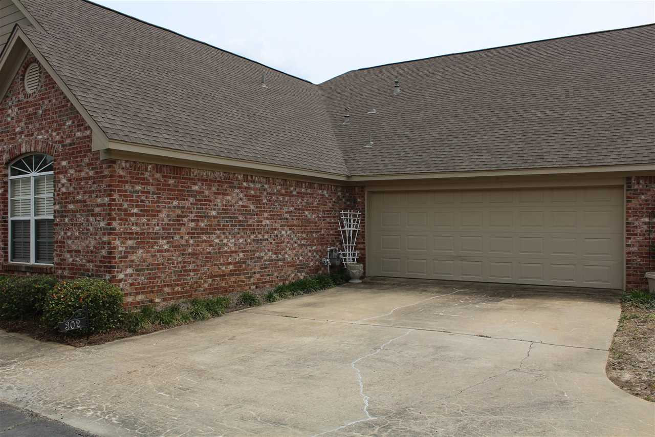 302 Charmant Place, Unit 302 Ridgeland, MS 39157 - Photo 3 of 24 Photo 3