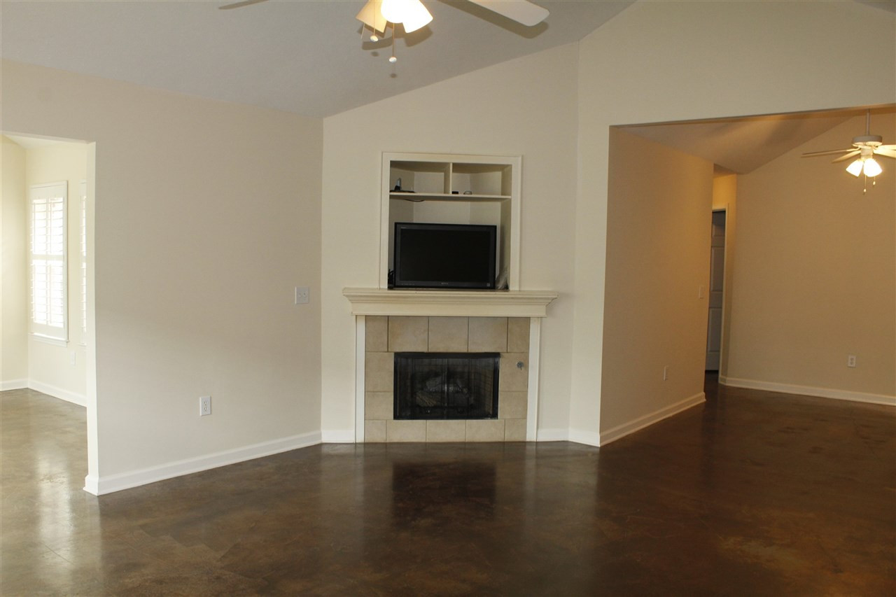 302 Charmant Place, Unit 302 Ridgeland, MS 39157 - Photo 4 of 24 Photo 4
