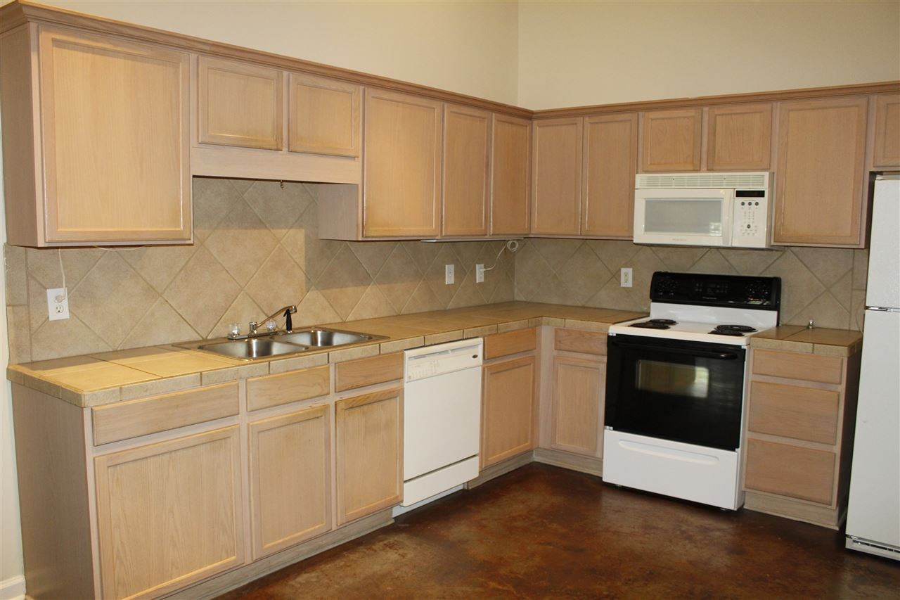302 Charmant Place, Unit 302 Ridgeland, MS 39157 - Photo 8 of 24 Photo 8