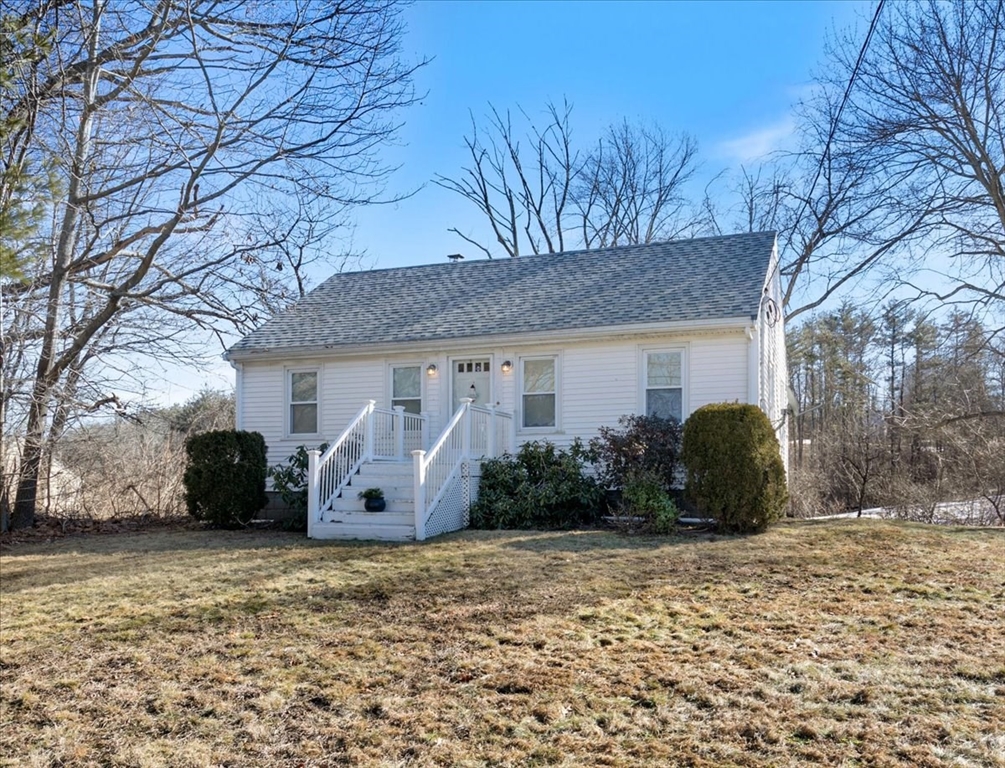 75 Newton Road Plaistow, NH 03865 - Photo 3 of 27 Gallery Image 3