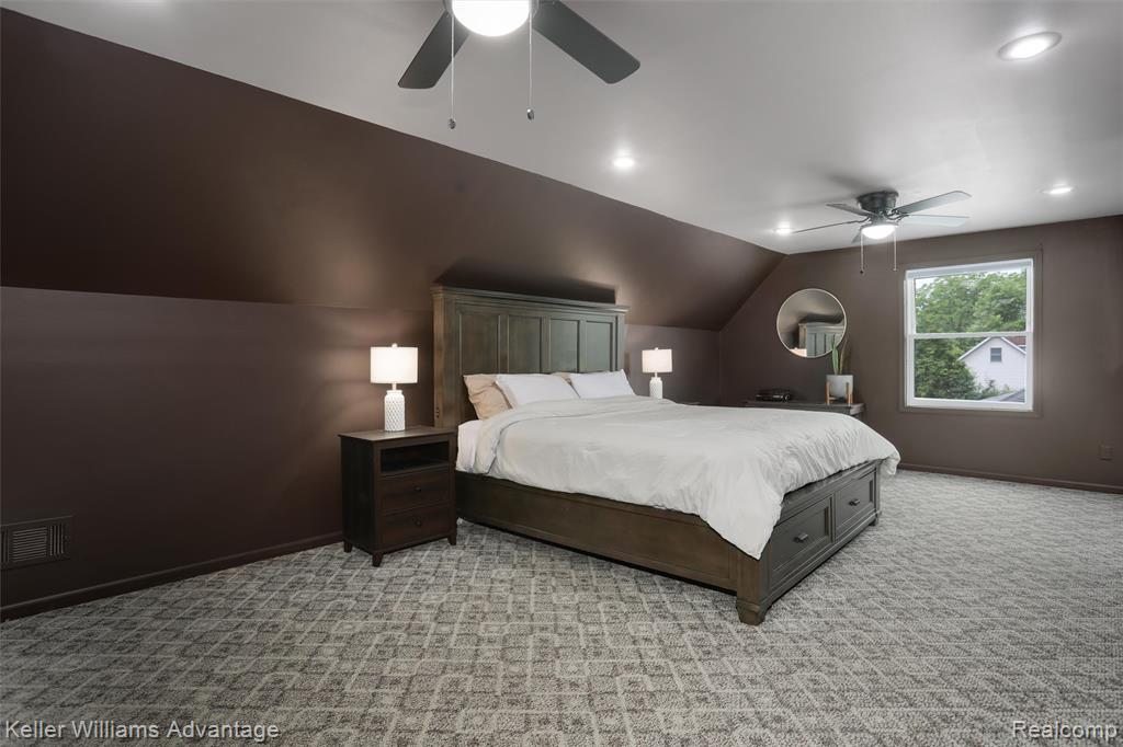 26855 King Road Romulus, MI 48174 - Photo 22 of 40