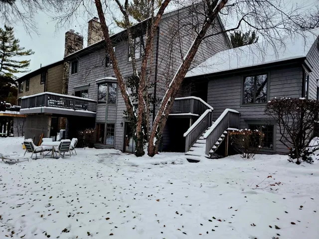 $629,000 | 6808 Scotch Pine Trail, Darien, IL 60561