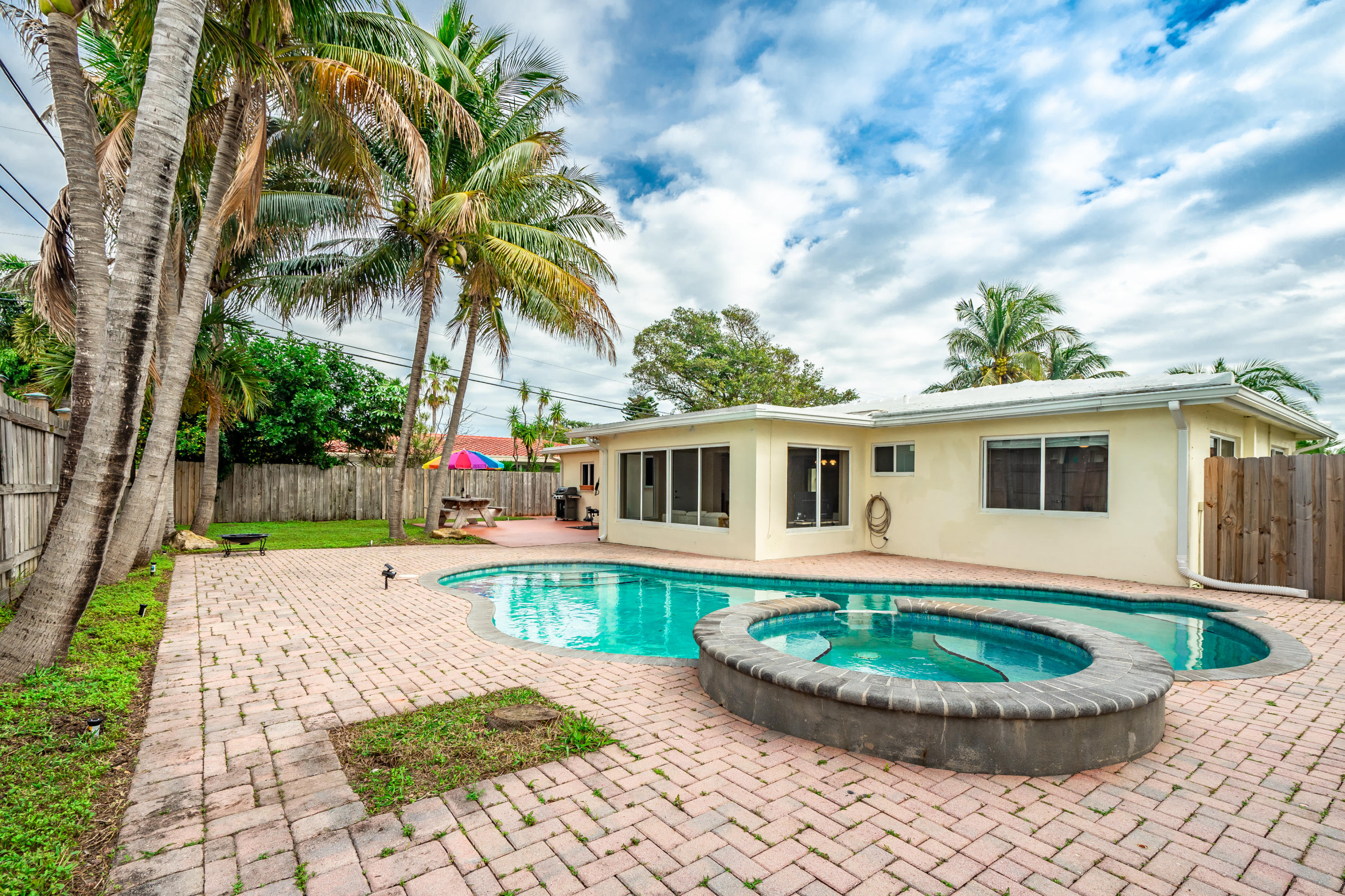 2765 Northeast 4th Drive Boca Raton, FL 33431 - Photo 16 of 22 DSC02271