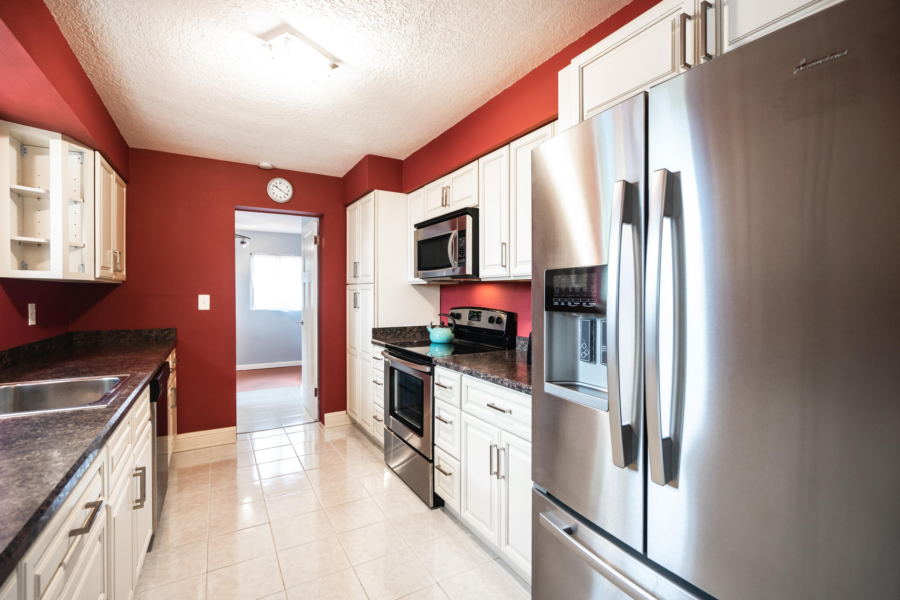 2765 Northeast 4th Drive Boca Raton, FL 33431 - Photo 6 of 22 DSC02257