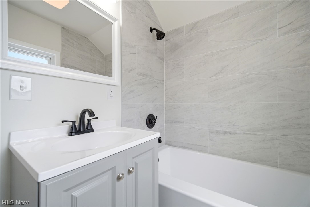3753 Berkeley Road Cleveland Heights, OH 44118 - Photo 27 of 39 Gallery Image 27