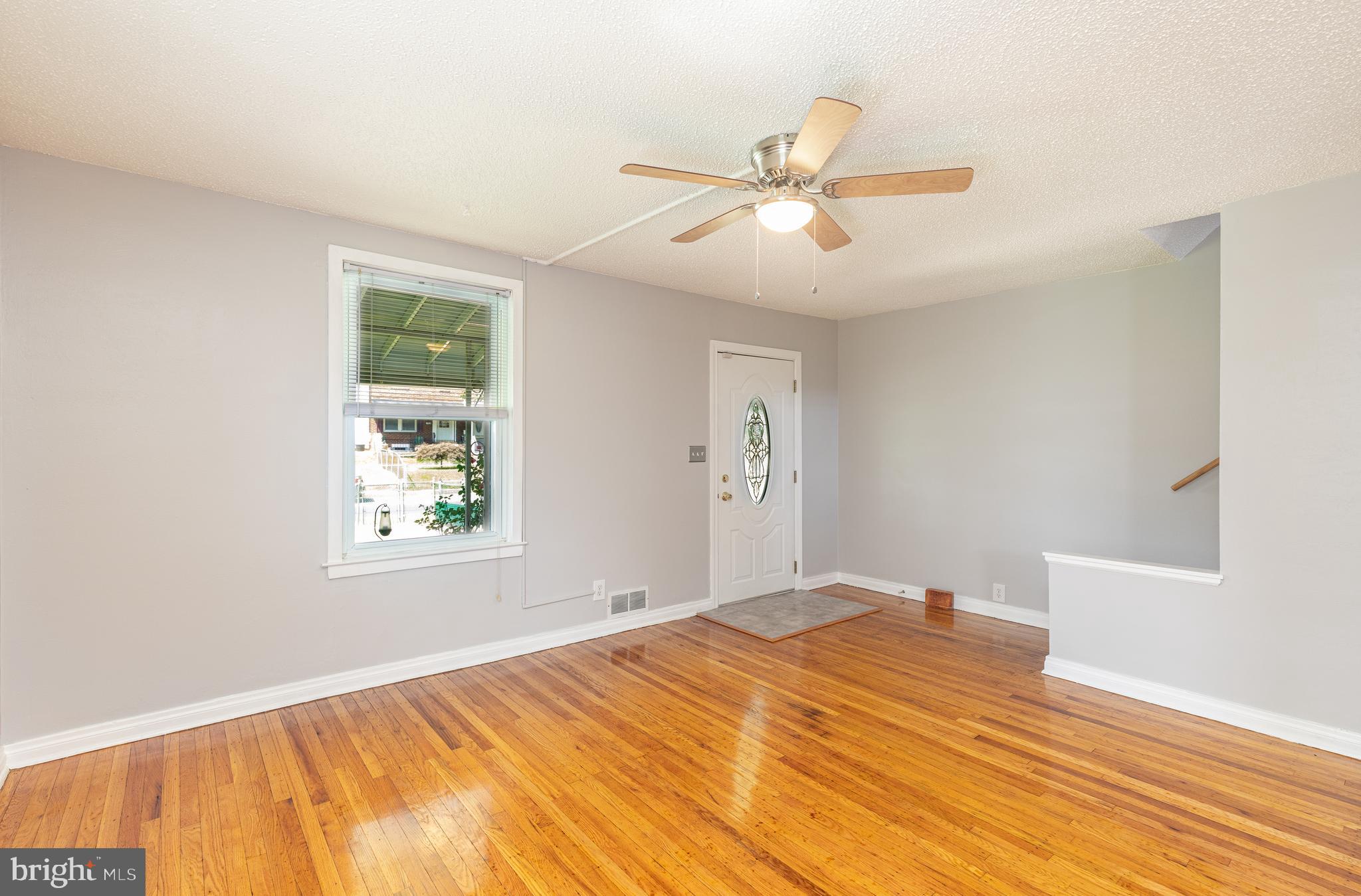 7477 Berkshire Road Baltimore, MD 21224 - Photo 8 of 32 Gallery Image 8