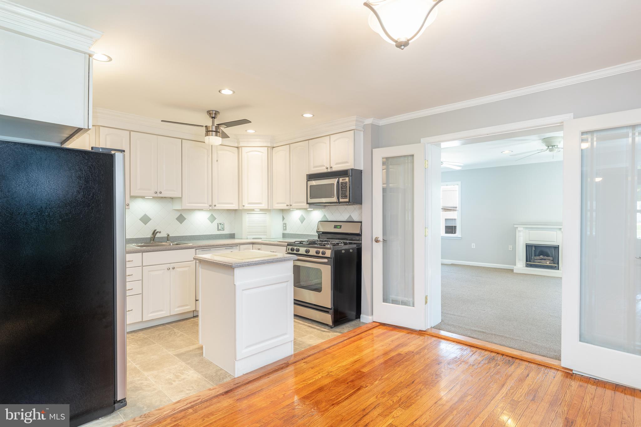 7477 Berkshire Road Baltimore, MD 21224 - Photo 9 of 32 Gallery Image 9