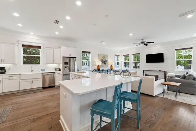 $1,695,000 | 38 East Crabbing Hole Ln Inlet Beach, Inlet Beach, FL 32461