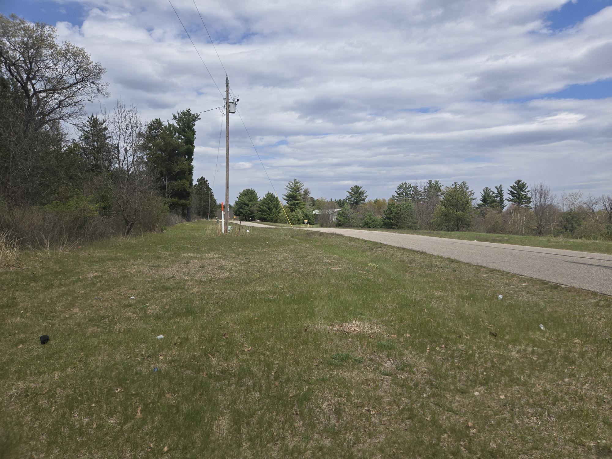 916 Brown Deer Avenue Friendship, WI 53934 - Photo 5 of 6