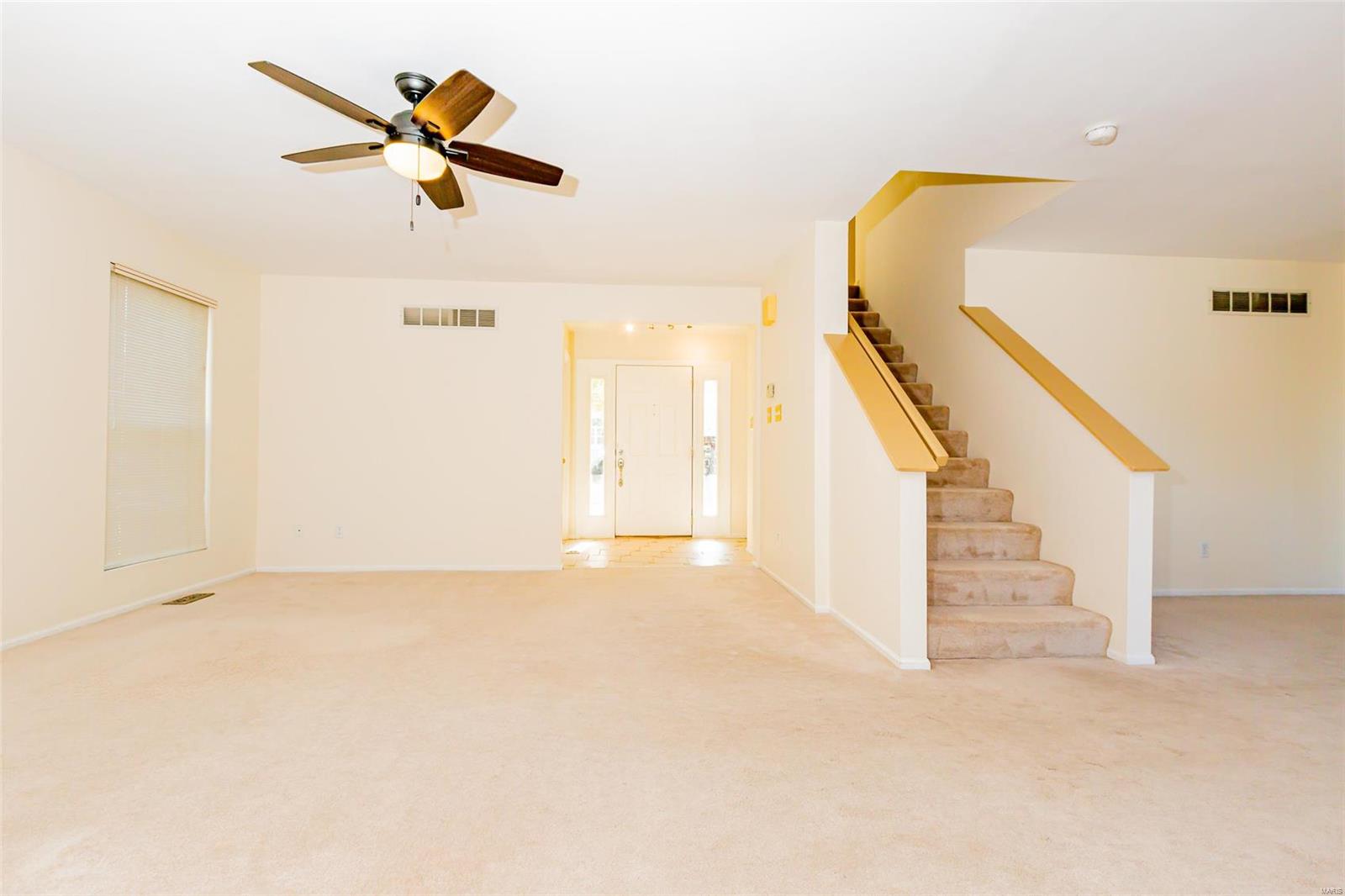 175 Cascade Terrace Drive Ballwin, MO 63021 - Photo 2 of 42 Gallery Image 2