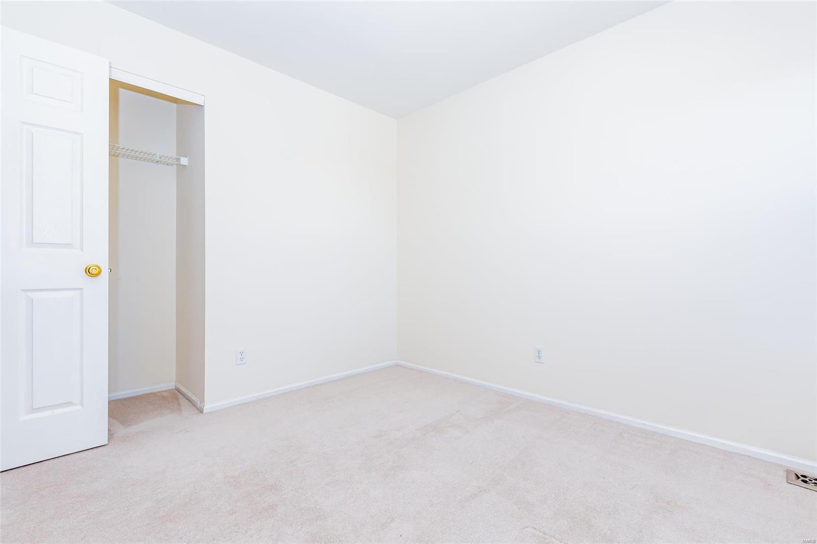 175 Cascade Terrace Drive Ballwin, MO 63021 - Photo 25 of 42 Gallery Image 25