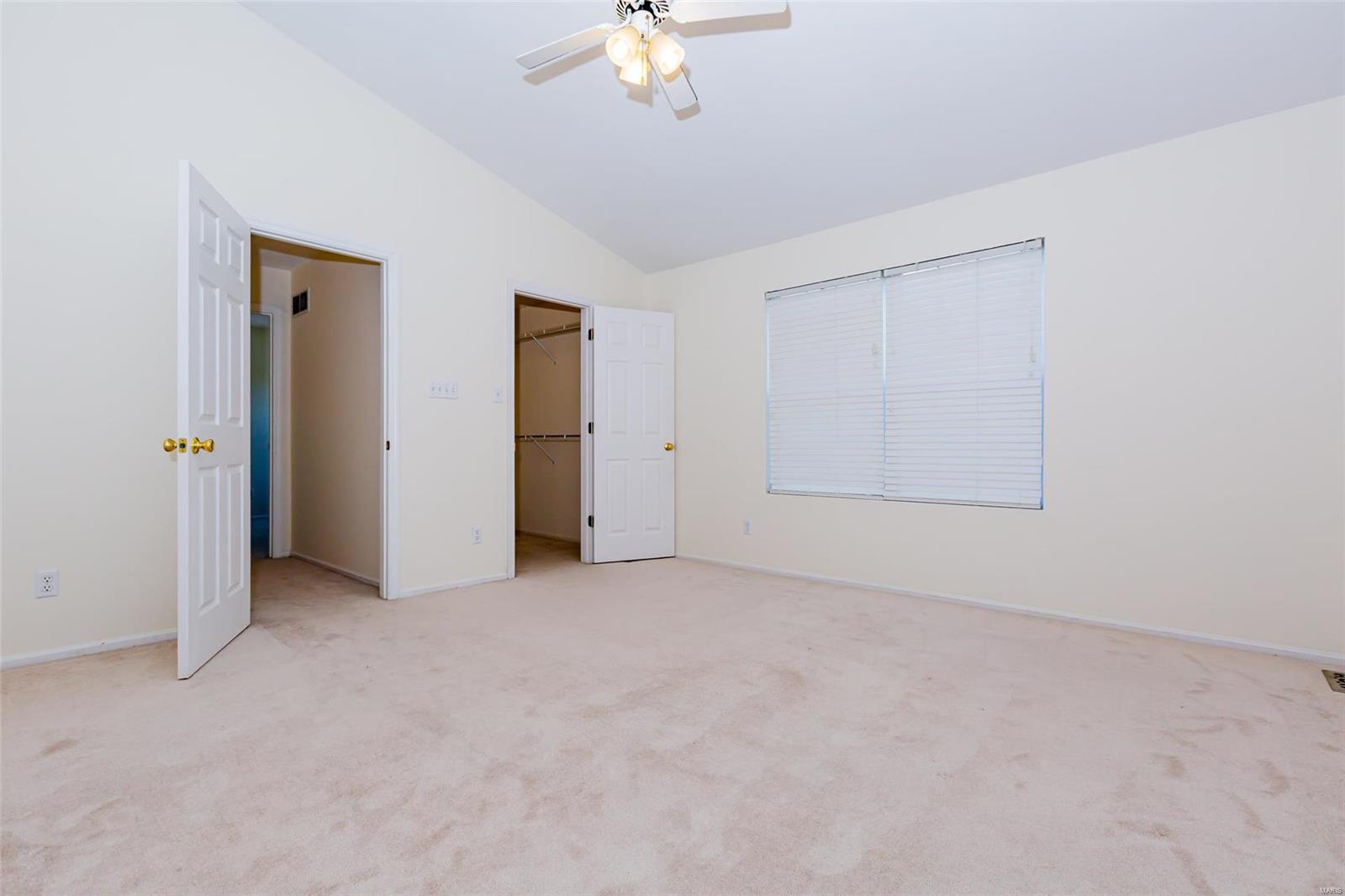 175 Cascade Terrace Drive Ballwin, MO 63021 - Photo 29 of 42 Gallery Image 29