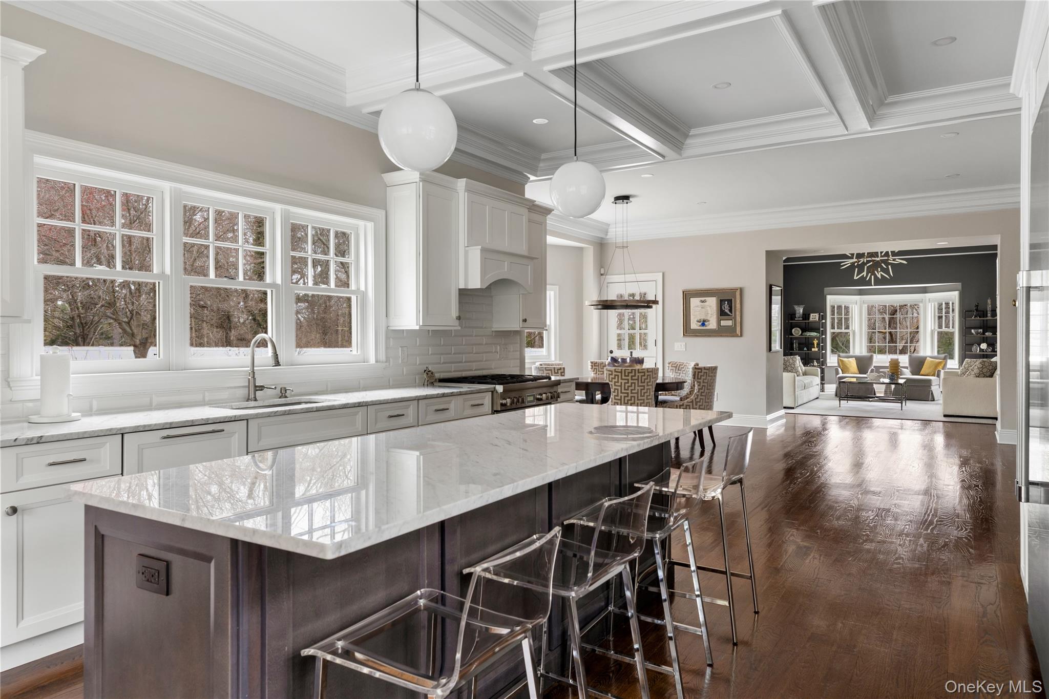 84 Cove Neck Road Cove Neck, NY 11771 - Photo 15 of 48