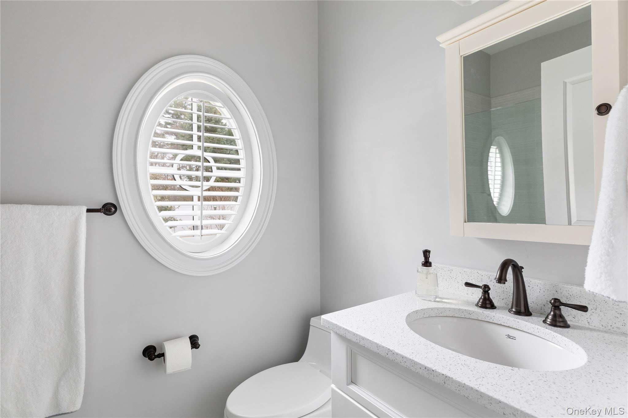 84 Cove Neck Road Cove Neck, NY 11771 - Photo 33 of 48