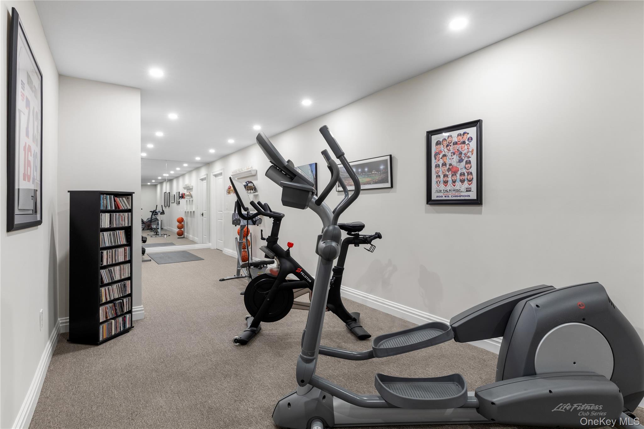 84 Cove Neck Road Cove Neck, NY 11771 - Photo 36 of 48