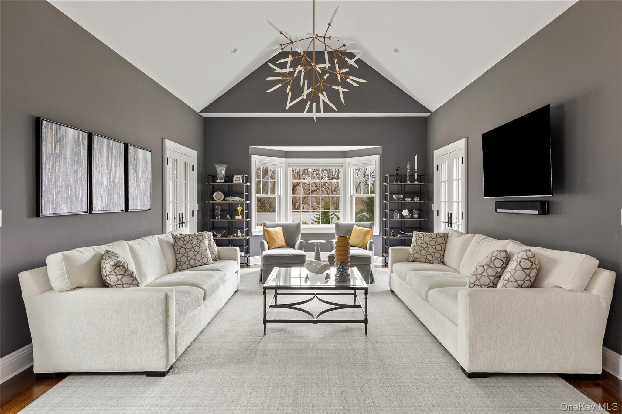 84 Cove Neck Road Cove Neck, NY 11771 - Photo 9 of 48