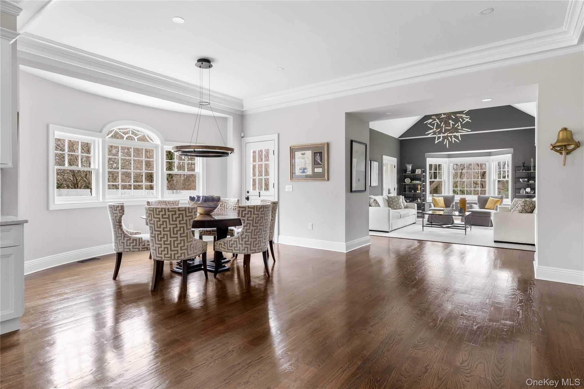 84 Cove Neck Road Cove Neck, NY 11771 - Photo 10 of 48