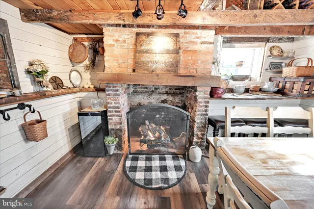 $300,000 | 5 Church Street, Glen Rock, PA 17327