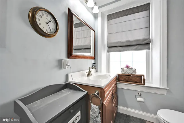 $300,000 | 5 Church Street, Glen Rock, PA 17327