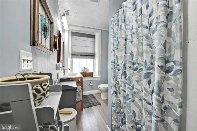 $300,000 | 5 Church Street, Glen Rock, PA 17327