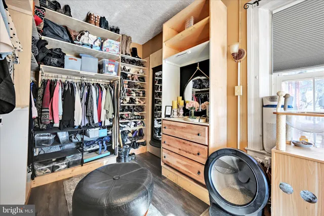 $300,000 | 5 Church Street, Glen Rock, PA 17327