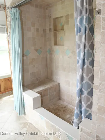 $495,000 | 4522 Highway 9G, Germantown, NY 12526