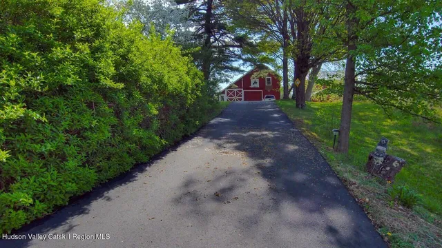 $495,000 | 4522 Highway 9G, Germantown, NY 12526