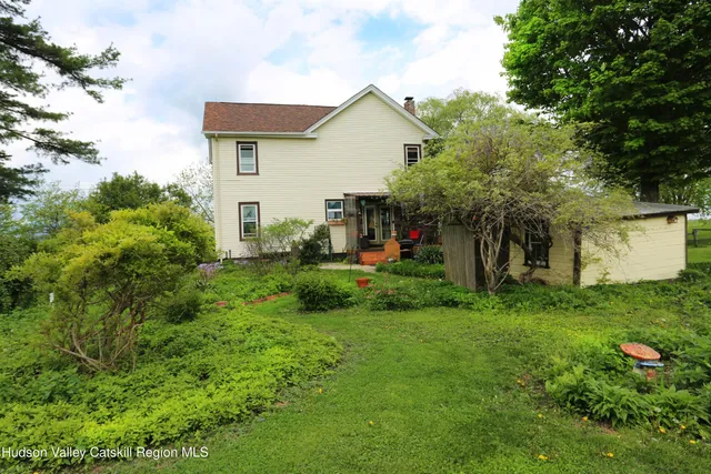 $495,000 | 4522 Highway 9G, Germantown, NY 12526