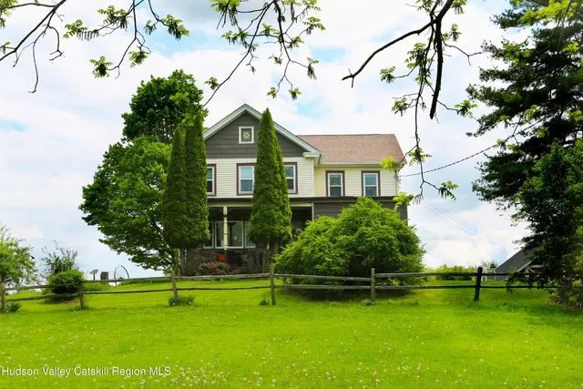 $495,000 | 4522 Highway 9G, Germantown, NY 12526