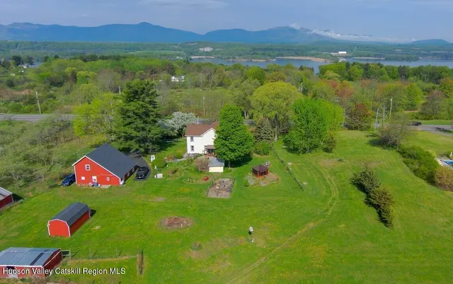 $495,000 | 4522 Highway 9G, Germantown, NY 12526