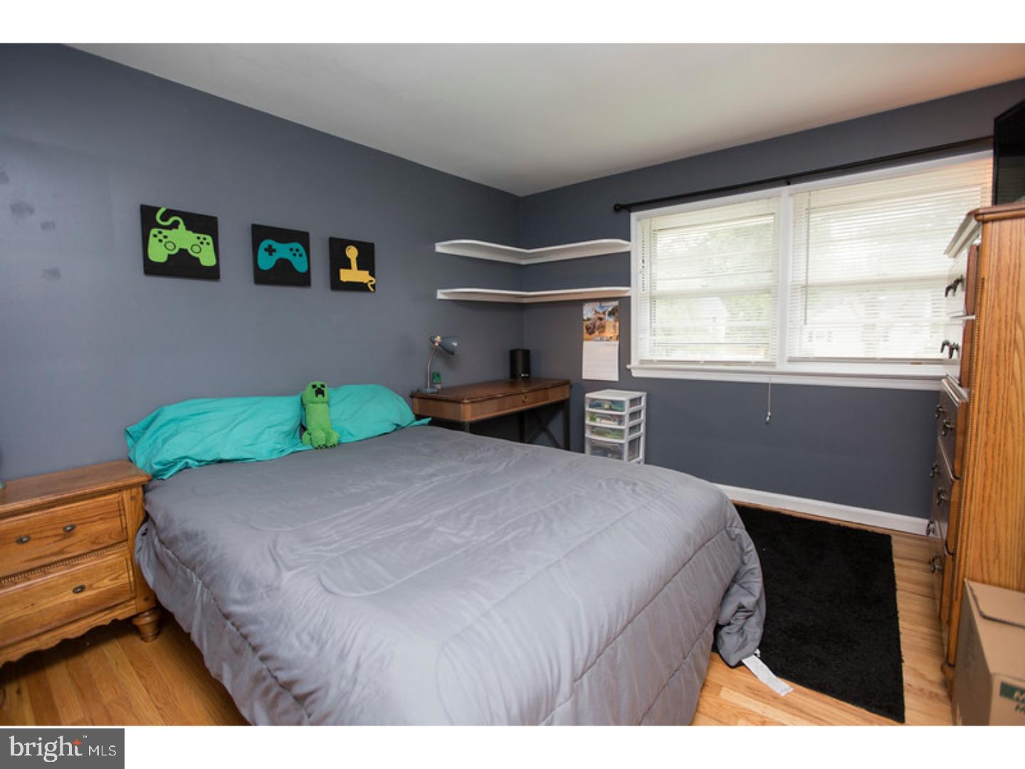 1201 Chesterfield Road Barrington, NJ 08033 - Photo 18 of 25 Gallery Image 18