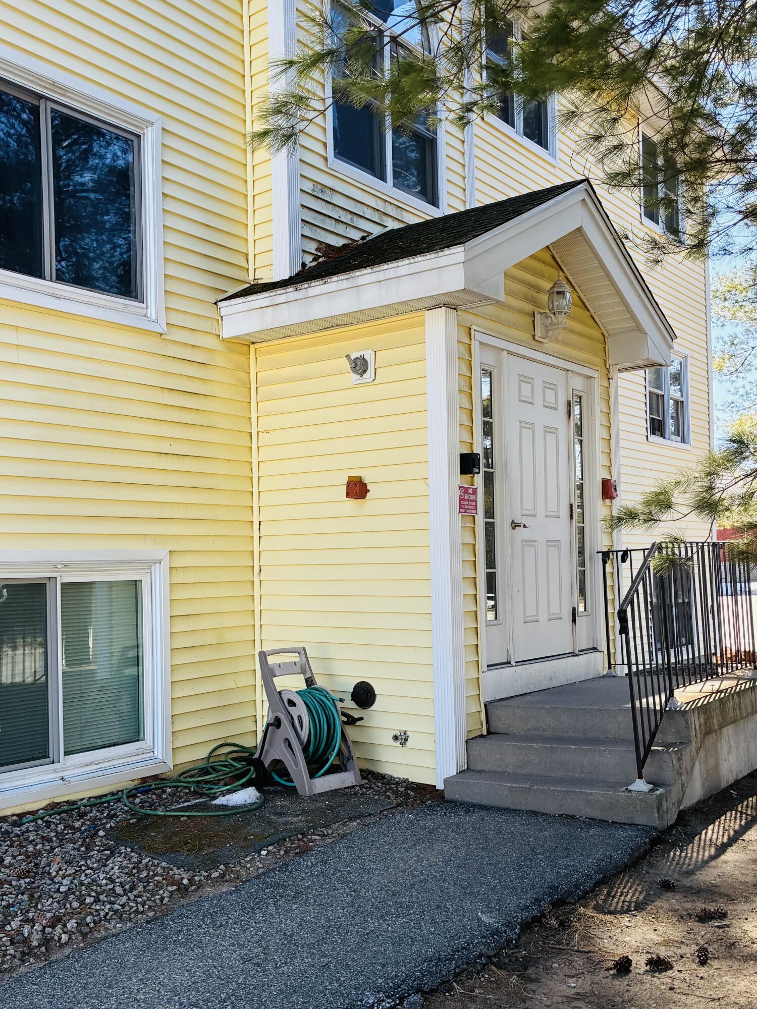 18 Smithwheel Road, Unit 16 Old Orchard Beach, ME 04064 - Photo 12 of 12 erica4