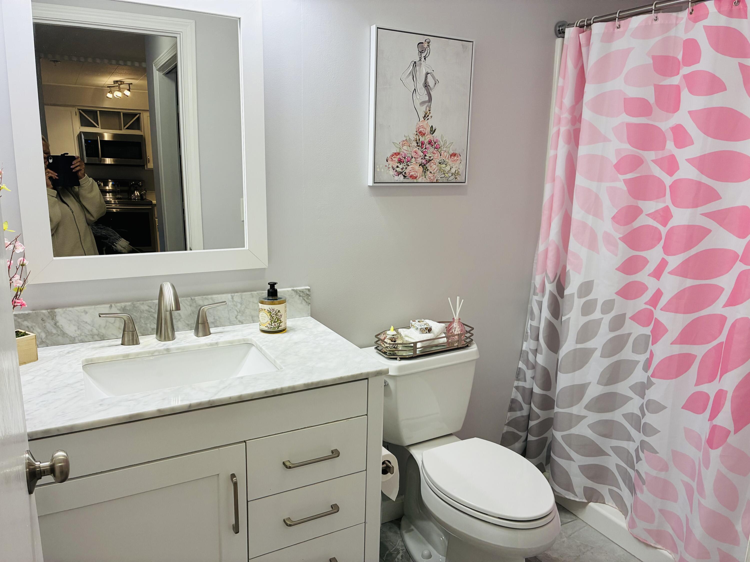 18 Smithwheel Road, Unit 16 Old Orchard Beach, ME 04064 - Photo 7 of 12 erica bath