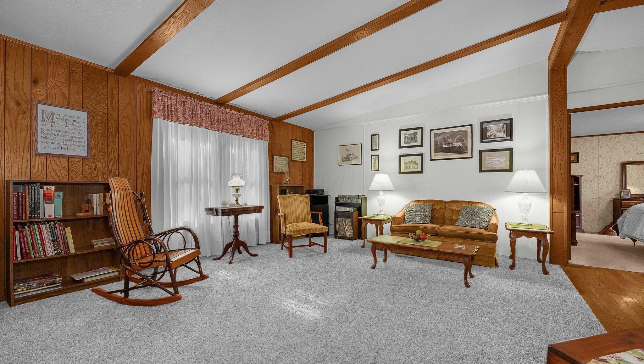 6510 Beecher Road Granville, OH 43023 - Photo 4 of 26 Gallery Image 4