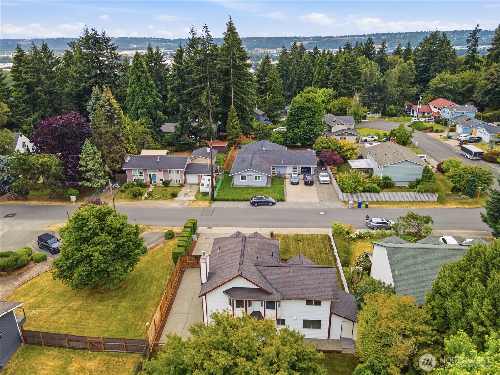 19022 102nd Avenue Southeast Renton, WA 98055 - Photo 9 of 36