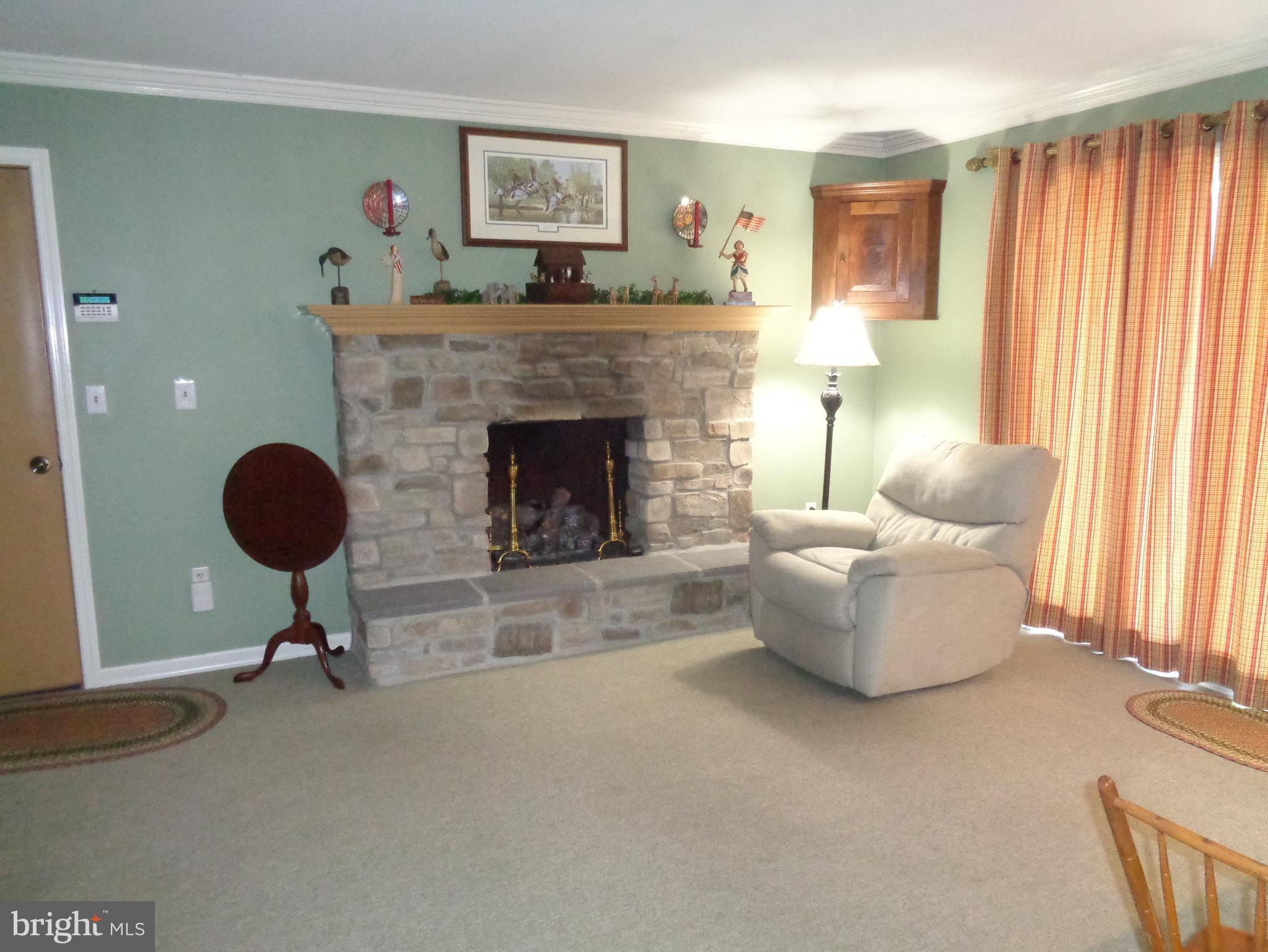 908 Armstrong Road Carlisle, PA 17013 - Photo 14 of 35 Gallery Image 14